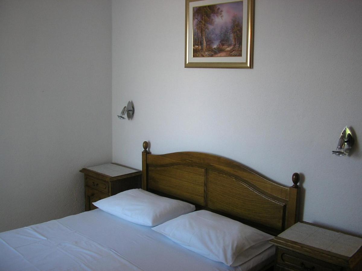 San Appartement Sveti Juraj Buitenkant foto