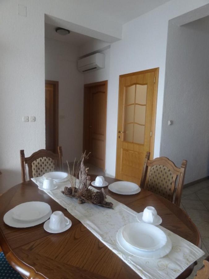 San Appartement Sveti Juraj Buitenkant foto
